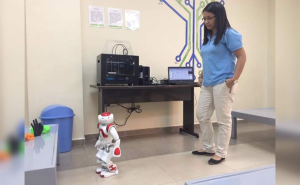 Escuela Santa María del Valle le apuesta a la tecnología