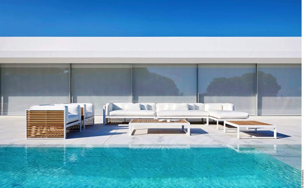 Muebles: madera y aluminio para exteriores