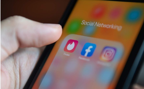 Apps de citas acusadas en EEUU de prácticas engañosas