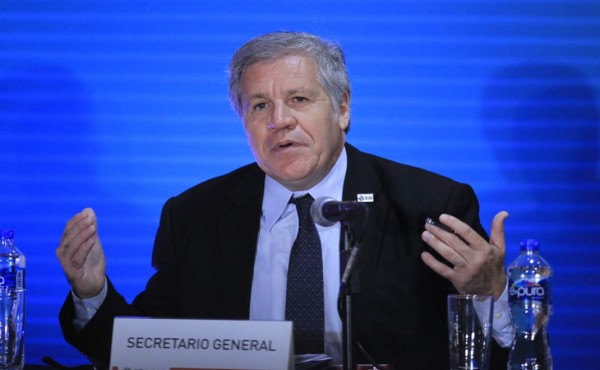 Almagro ofrece su cargo en la OEA 'a cambio de la libertad de Venezuela'