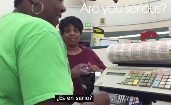 ¿Qué harías si un extraño pagara tus compras?