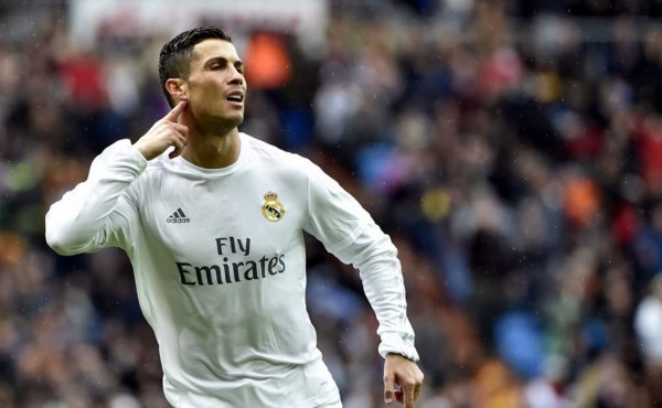 Cristiano Ronaldo: 'Pasaré a la historia del fútbol, le guste a la gente o no'