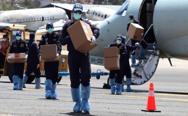 Honduras recibe equipo biomédico desde EEUU para atender casos de coronavirus