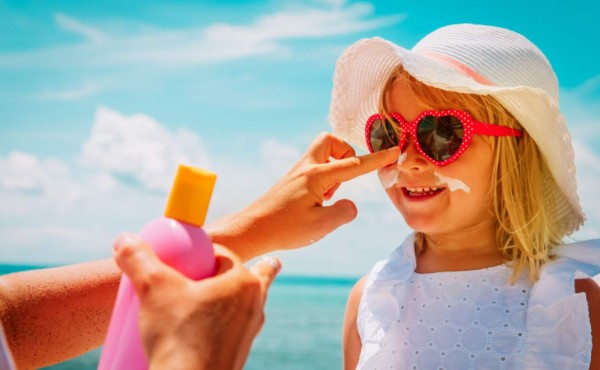 Cómo proteger a los niños del calor extremo&nbsp;&nbsp;
