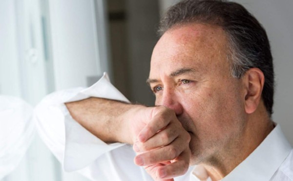 Hombre maduro quiere novia joven