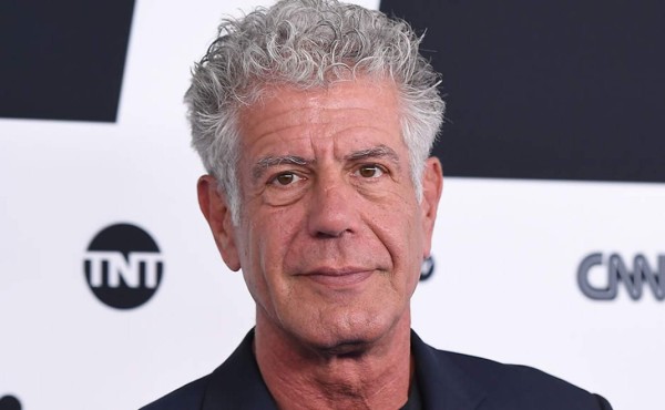 La hija de Anthony Bourdain hace primera aparición tras el suicidio del chef