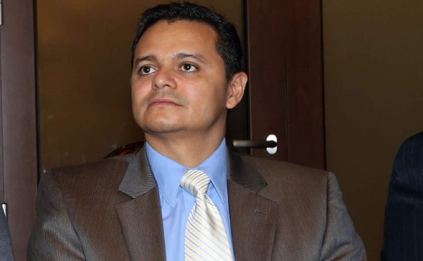 Admiten recurso de amparo a favor de magistrado