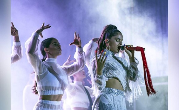 La nueva ola de cantantes españoles que desean conquistar América Latina