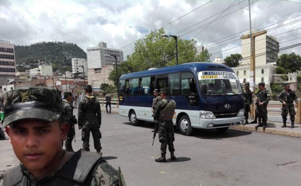 Matan a conductor de bus urbano en Comayagüela