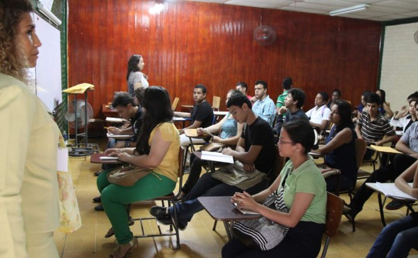 Más de 14,000 a conocer resultados de admisión de la Unah desde hoy