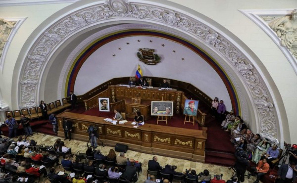 Constituyente venezolana inicia 'juicio histórico' a oposición 'por traición'
