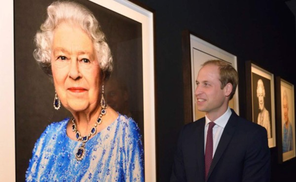 William orgulloso de la reina Isabel II