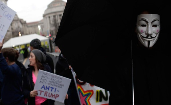 Se intensifican protestas contra Trump en Washington