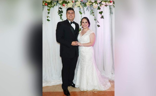 Orlando Valenzuela y Karen Fajardo unen sus vidas en matrimonio