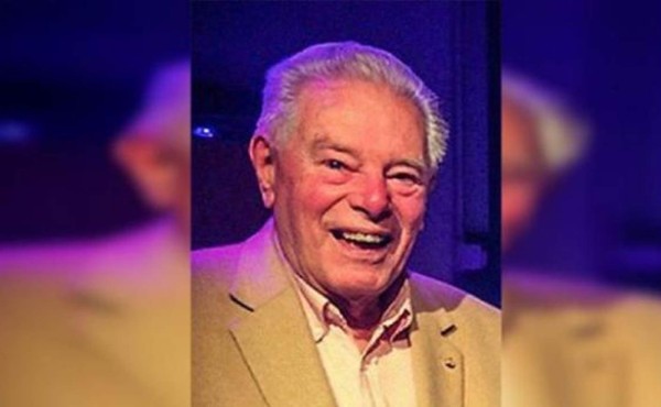 Doctor implantó su semen a pacientes a escondidas y ahora tiene 49 hijos