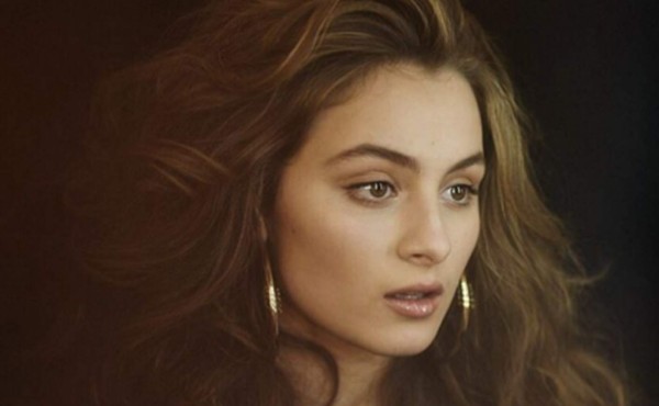 Hija de 'Mr. Bean' sorprende en las redes sociales por su belleza