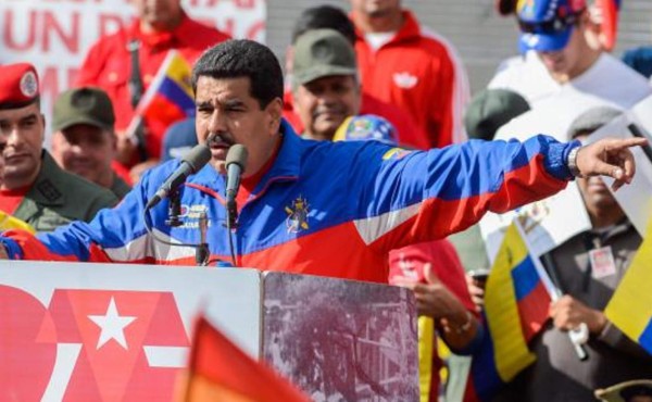 Maduro acusa a Chile y Colombia de 'ataques' a sistema eléctrico