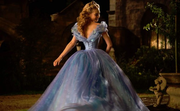 Mira el nuevo tráiler de 'La Cenicienta'