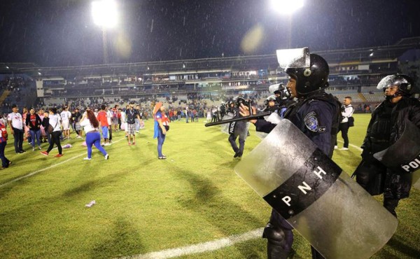 Gobierno creará comisión para definir seguridad en los estadios hondureños  