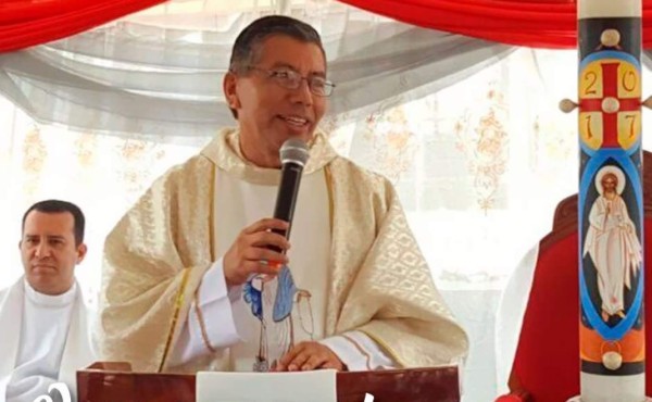 Hallan vehículo del sacerdote desaparecido en Danlí