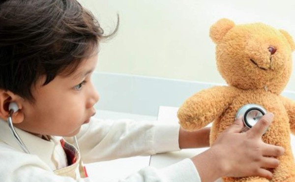 'Cuéntalo con muñecos”, una terapia peculiar