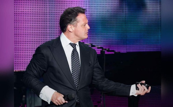 Las cejas de Luis Miguel siguen dando de qué hablar  