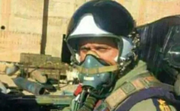 Así condecoraron a piloto que bombardeó con gas sarín al pueblo sirio