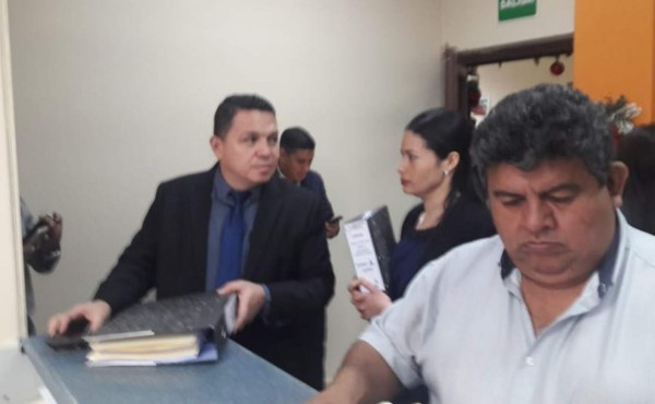 Fiscalía se presenta ante la CSJ para abrir caso de corrupción 'Arca Abierta'