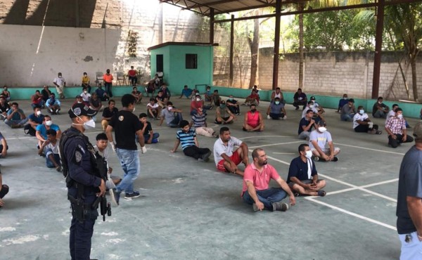 Más de 2,000 detenidos por no acatar el toque de queda en Honduras