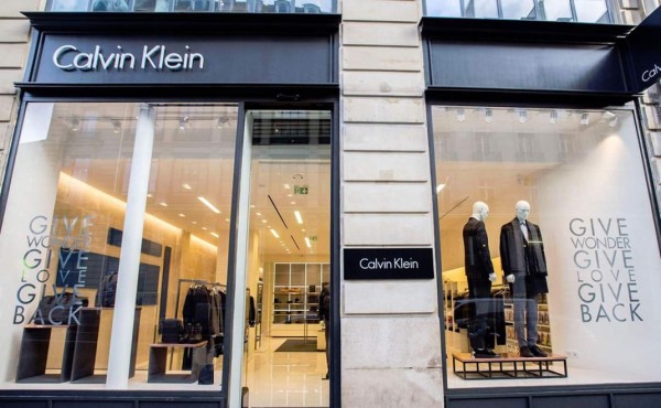 Calvin Klein se retira de la alta costura