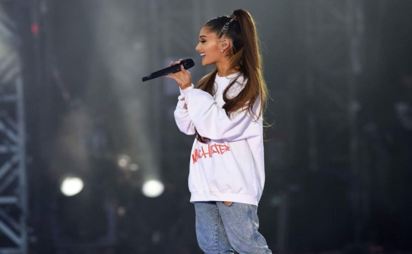 Ariana Grande provoca conmovedoras lágrimas de un bebé