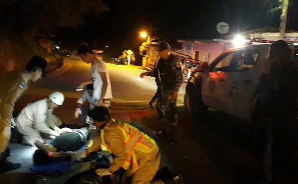 Un muerto y dos heridos tras colisión de moto y camión