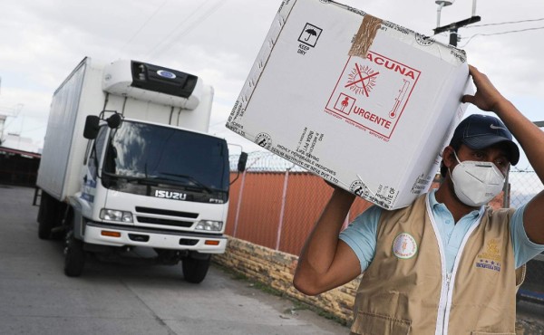 Aduanas, Salud y Arsa realizan simulacro de llegada de vacunas