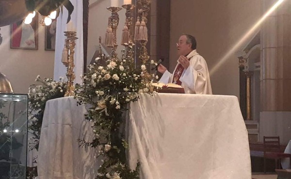 Cardenal Rodríguez: 'Jesús resucitó, quiero que Honduras también'