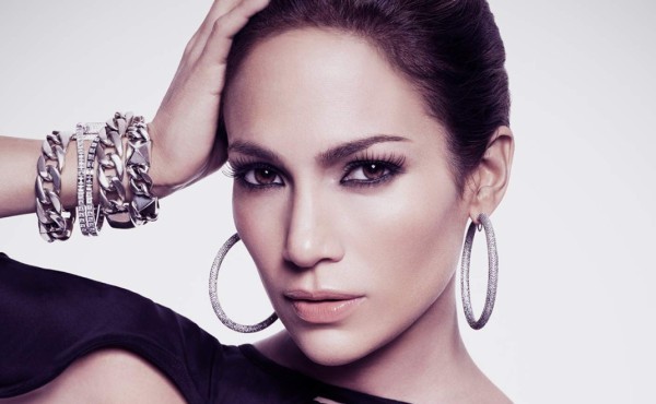 Las celebridades ponen de moda las arracadas otra vez