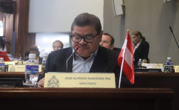 Proponen aumentar base exenta del ISR