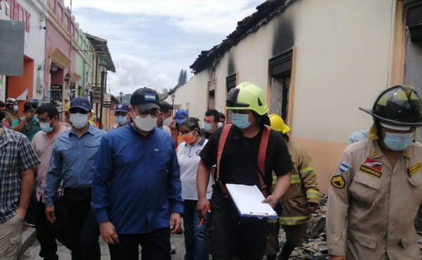 Gobierno crea Fuerza de Tarea tras devastador incendio en mercado de Gracias