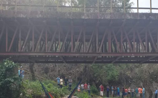 Matan a un hombre debajo de puente en Trinidad, Santa Bárbara