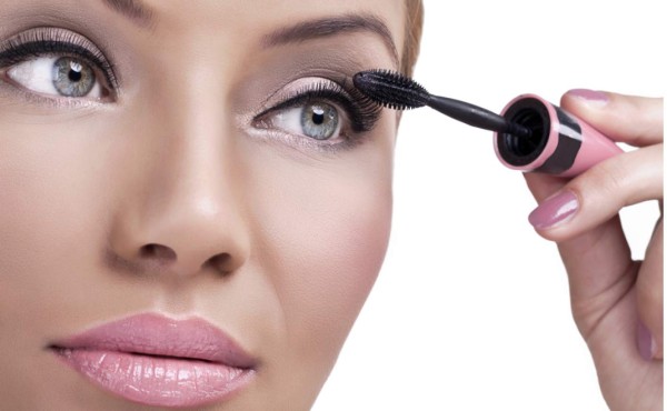 Cinco productos de belleza que no debes compartir