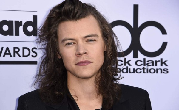 Harry Styles fichó a un pizzero para su banda  
