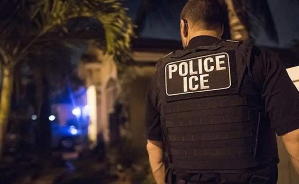 Hondureña denuncia que exagente de ICE la violó durante siete años