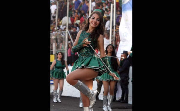 Las palillonas que se robaron el show en los desfiles