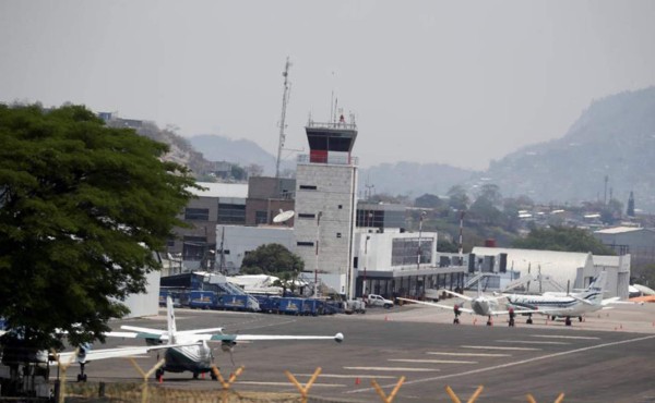 En vuelo chárter llegarán 60 hondureños varados en Colombia este miércoles