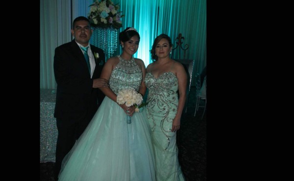 Quince años de Julissy Fabiola Rauda Pineda