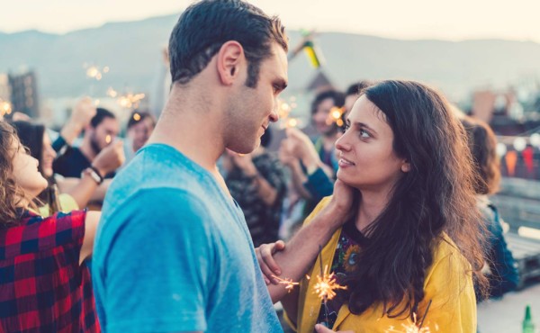 Busca emborracharse gratis y sólo tiene 14