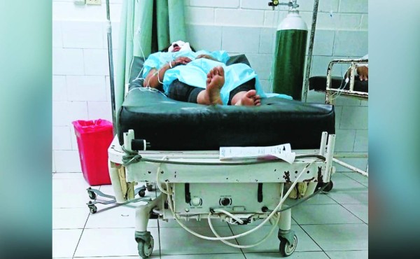 A machetazos hombre celoso le desfigura la cara a su exmujer