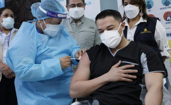 Honduras recibirá a finales de marzo segundo lote con 92,000 vacunas de Covax