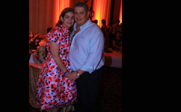 50 años de Ruth Marie Canahuati de Sabillón