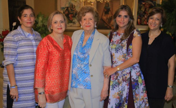 El cumpleaños de Julieta Salem de Kattán