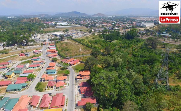 Más de 43,000 terrenos baldíos registra oficina de Catastro en San Pedro Sula